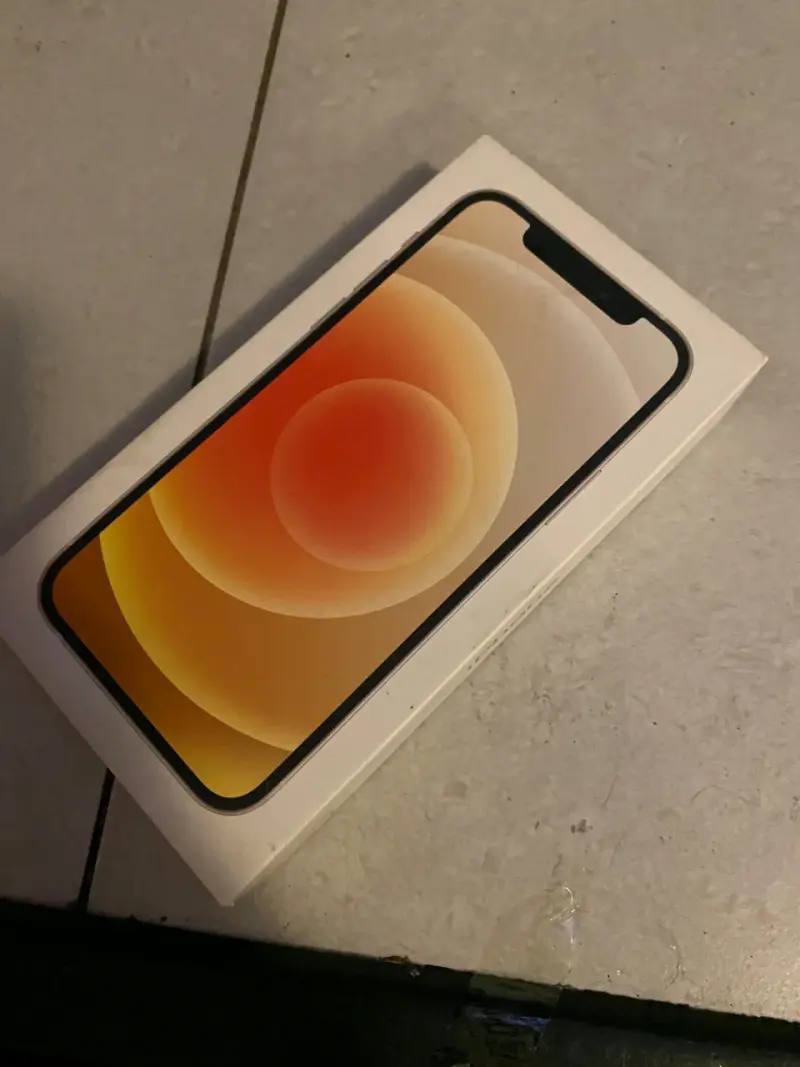 IPhone 12 64Gb - 4