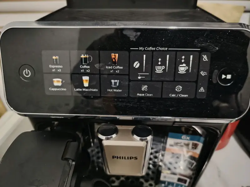 Cafetera Espresso Philips EP3341 - 3