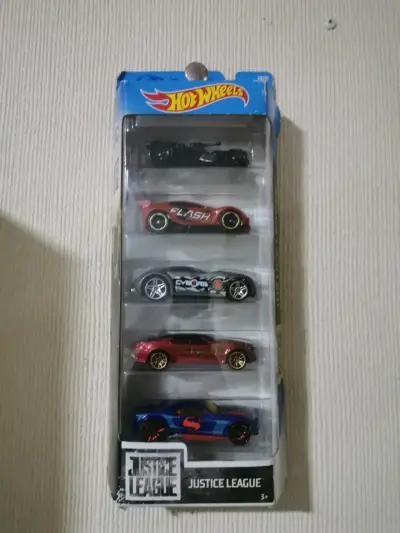 Set de autos Hot Wheels Justice League - miniatura 1