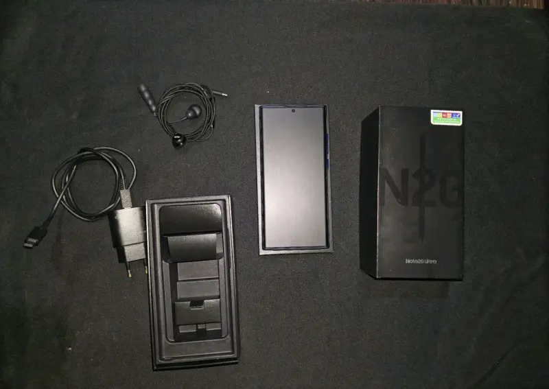 SAMSUNG NOTE 20 ULTRA - 2