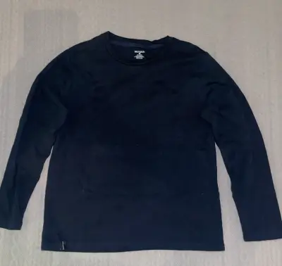 Polera negra manga larga - miniatura 1