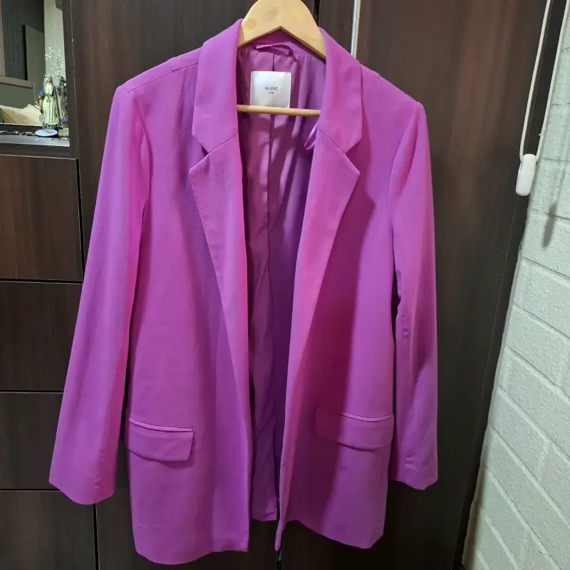 Blazer amarillo con bolsillos - 3