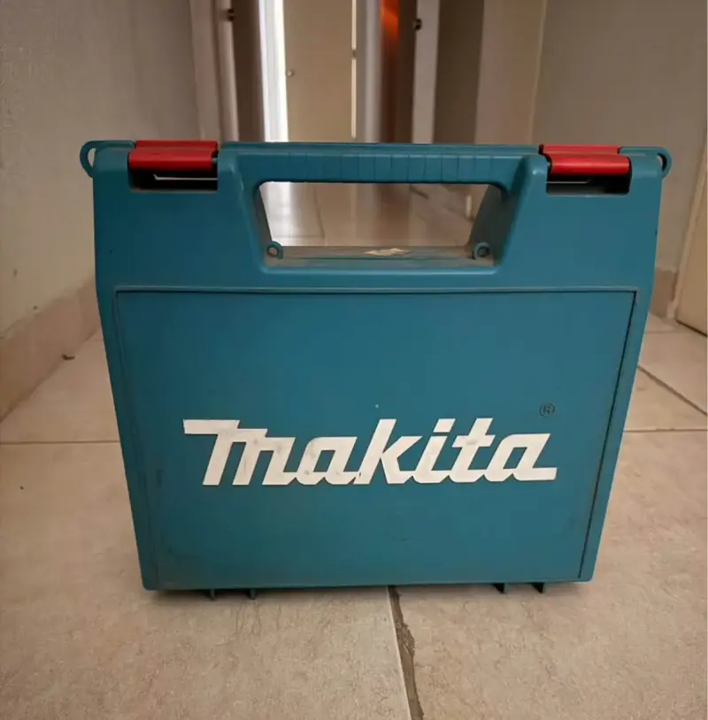 Taladro percutor MAKITA HP1620 - 3