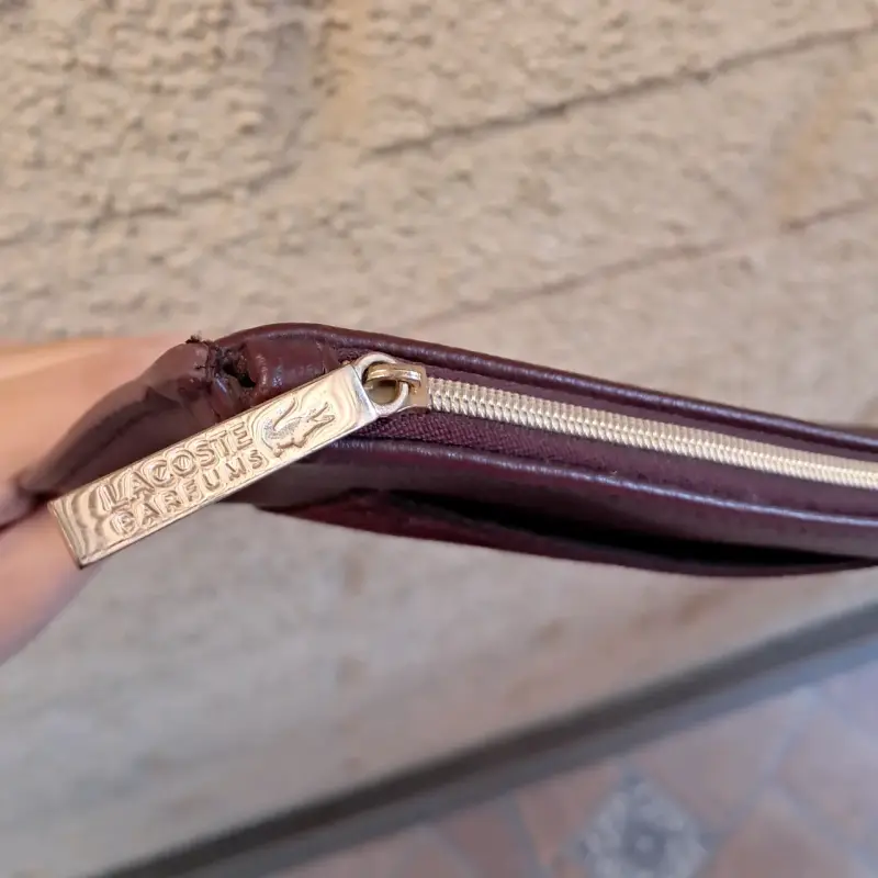 Estuche Lacoste burdeo - 2