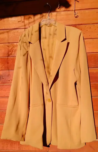 Blazer beige elegante - miniatura 2