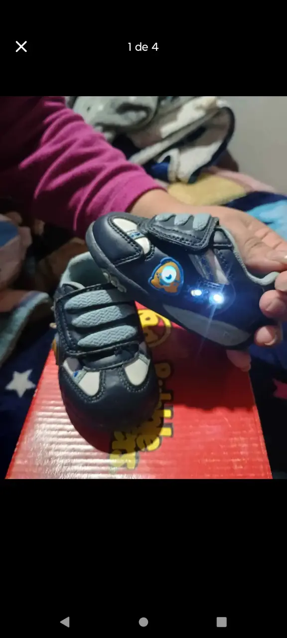Zapatillas infantiles con luces - 1