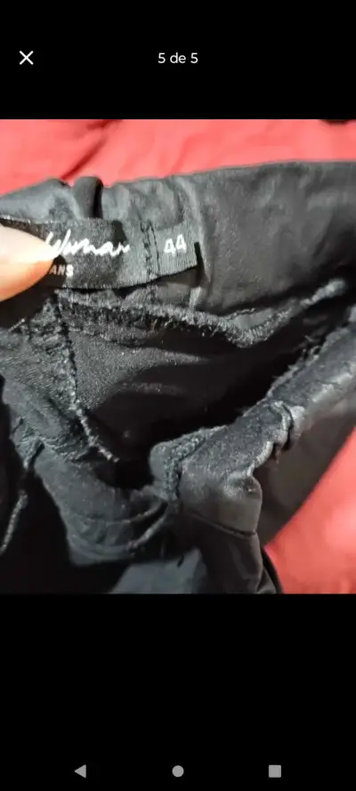 Pantalones negros estilo cargo - miniatura 4