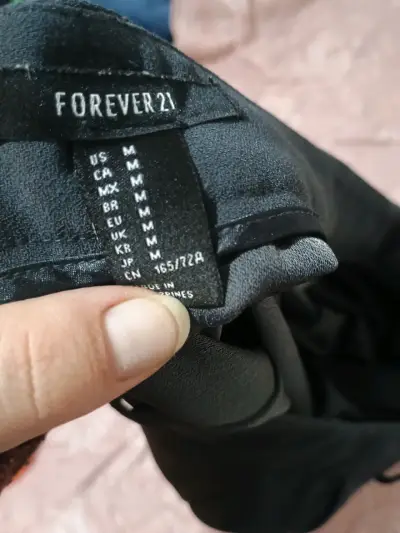 Pantalón negro formal - miniatura 4