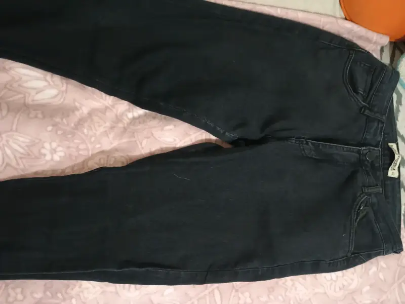 Jeans negros para mujer - 1