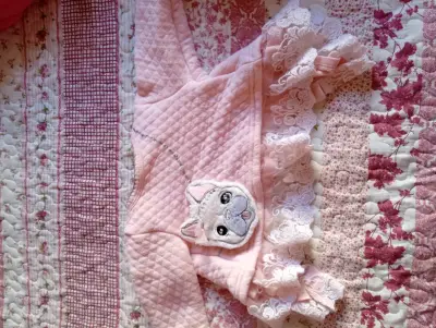 Ropa y pañales variados - miniatura 6