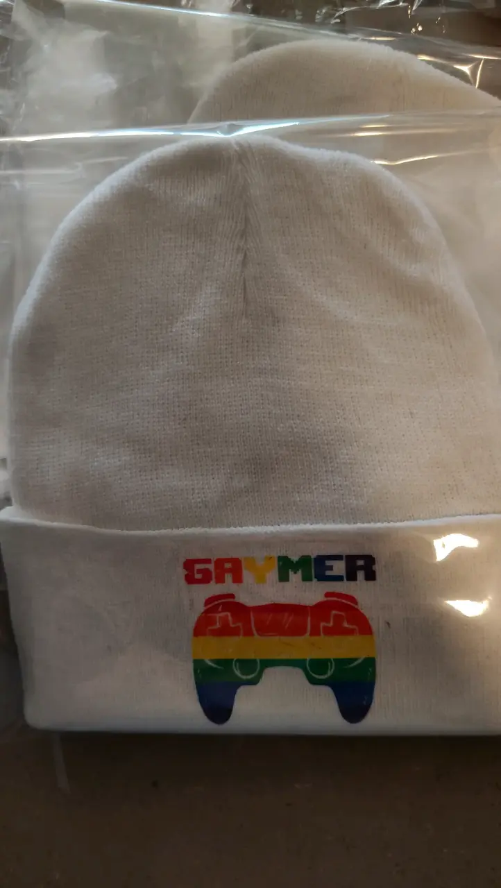 Gorro blanco con estampado colorido - 2