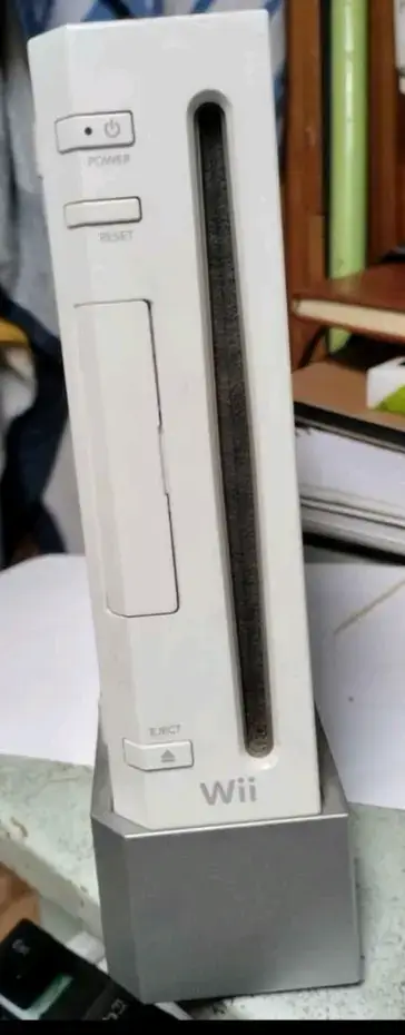 Consola Wii blanca usada - miniatura 1