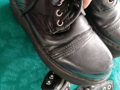 Botas negras con plataforma y apliques cmoran 37 - miniatura 5