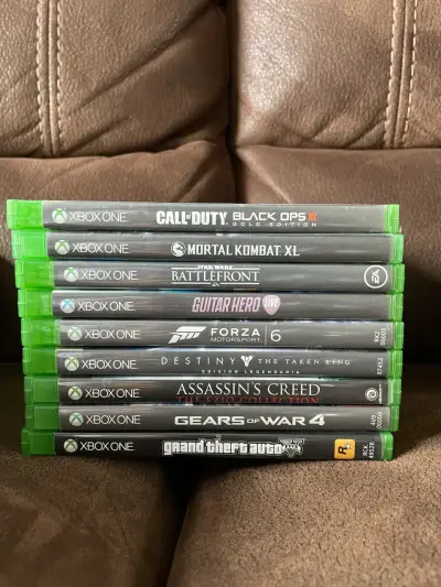 Consola Xbox One + Juegos + Guitar Hero - miniatura 3