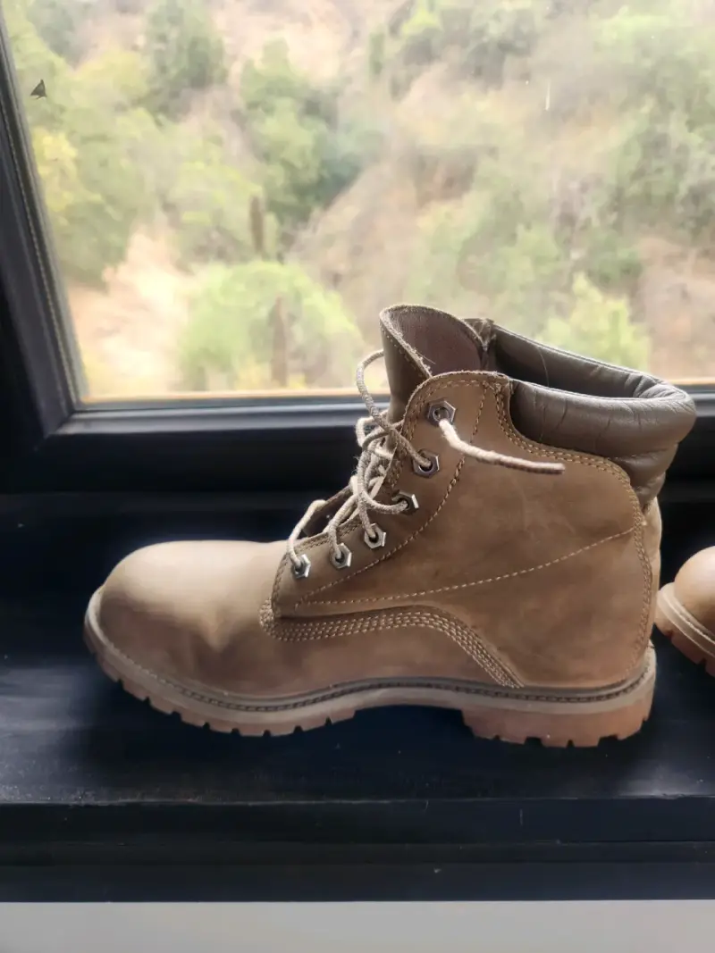 Botas de cuero beige - 1