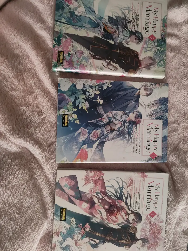Manga My Happy Marriage Vol. 1, 2 y 3 - 4