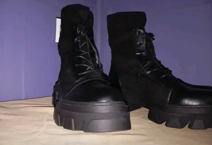 Botas negras talla 35 a 39 - 2