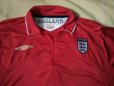 Camiseta roja Inglaterra Umbro 2006 - miniatura 2