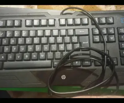 Kit gamer teclado y mouse RGB - miniatura 2