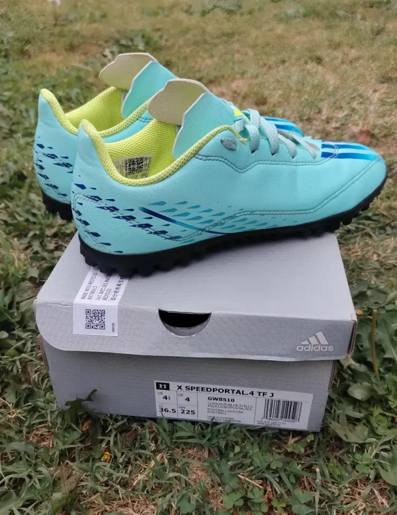 Zapatillas fútbol Adidas celestes - 2