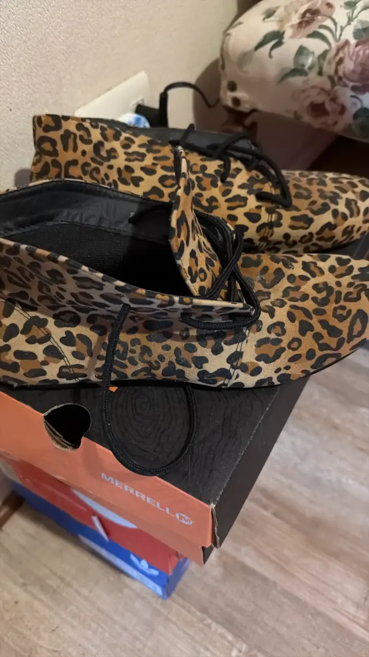 Zapatos animal print Merrell