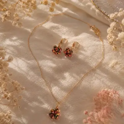 Aros dorados elegantes - miniatura 6