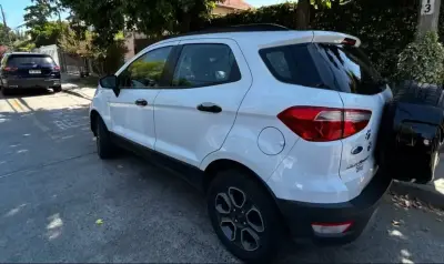 Ford Ecosport 2020 blanco - miniatura 3