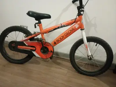 Bicicleta infantil naranja Body Glove aro 16 - miniatura 2