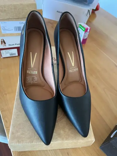 Zapatos negros de tacón Vizzano - miniatura 1