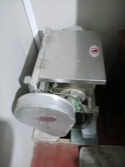 Amasadora industrial de acero inoxidable - miniatura 4