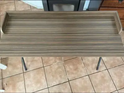 Escritorio de madera y metal - miniatura 2