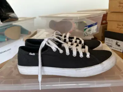Zapatillas negras Keds - miniatura 1