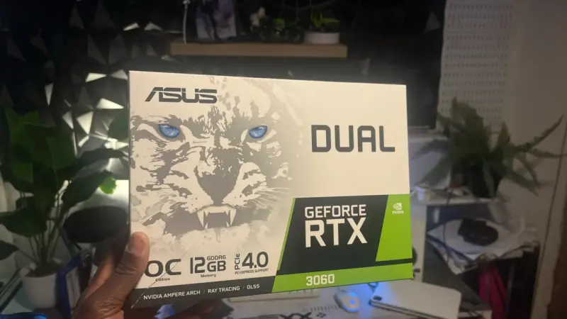 RTX 3060 de 12GB Asus Dual OC - 4