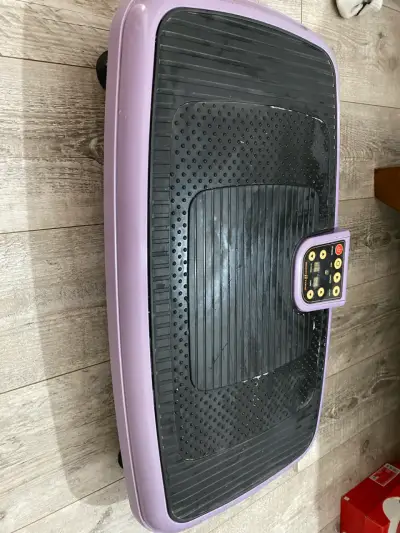 Plataforma vibratoria fitness morada - miniatura 1