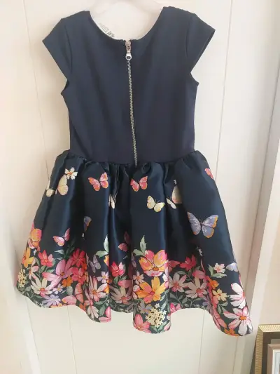 Vestido azul floral infantil - miniatura 2