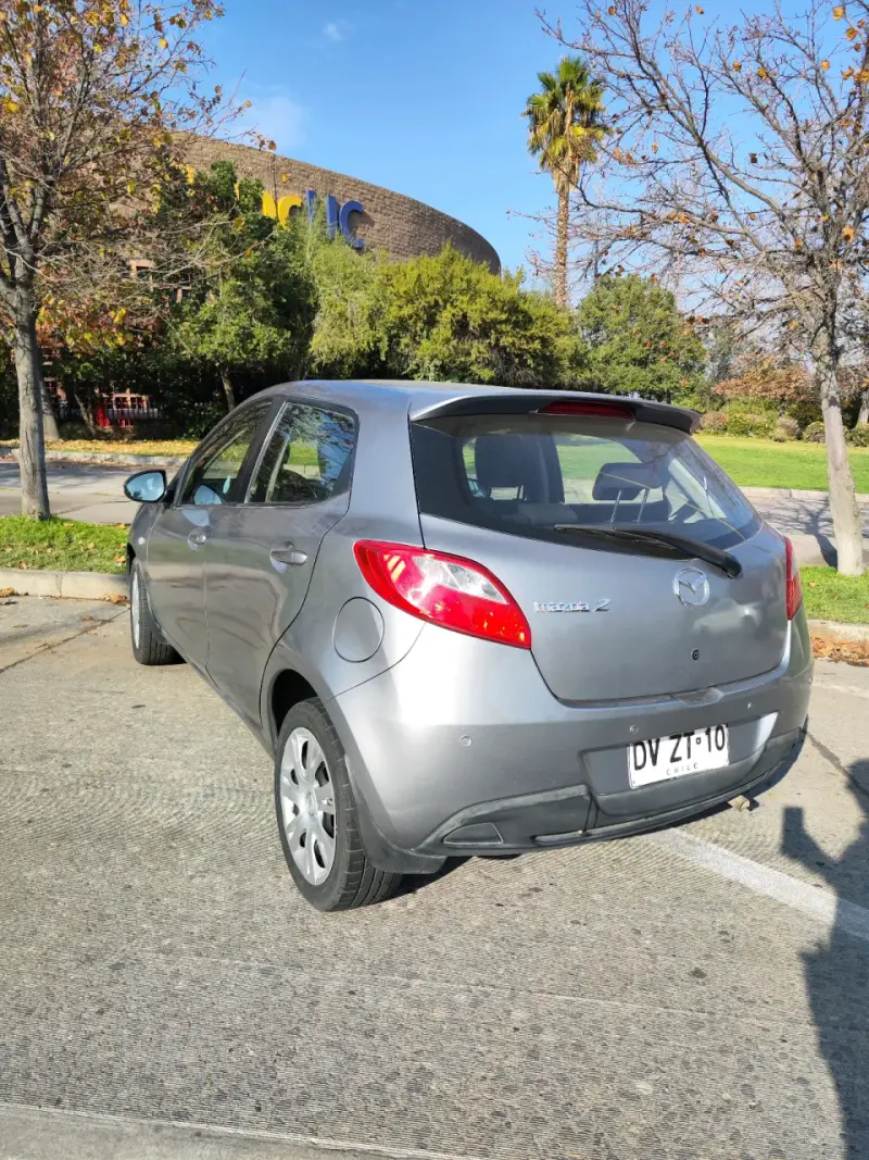 Mazda 2 sport 2012 - 6