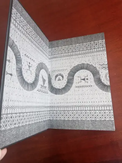 Libro 'Islas de la Ascuaoscura' - miniatura 2