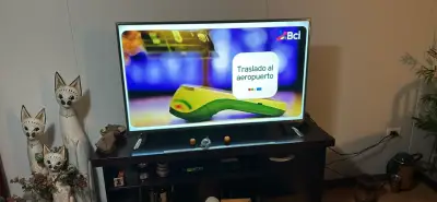 Televisor smart tv   grande 47” - miniatura 2