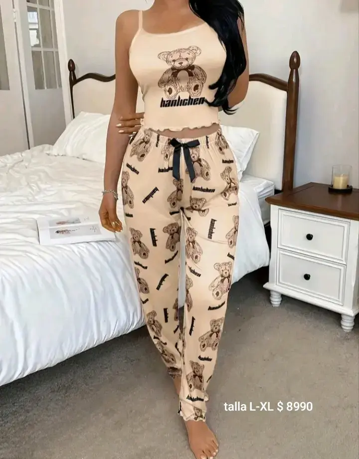 Pijama con estampado de osos - 1