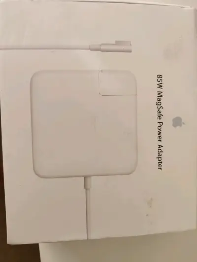 MacBook Pro usado en buen estado - miniatura 3