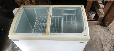 Congelador horizontal blanco ventus aprox 300 lts - miniatura 2