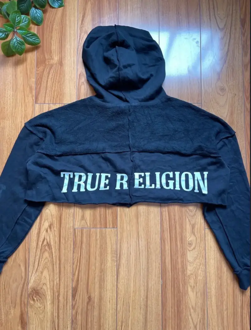 Polerón  true religion corto - 2