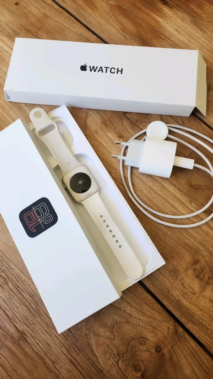 Apple Watch SE 44mm - 3