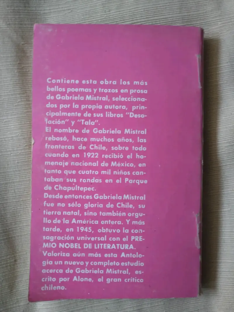 Libro de poemas: Antología Gabriela Mistral, - 3