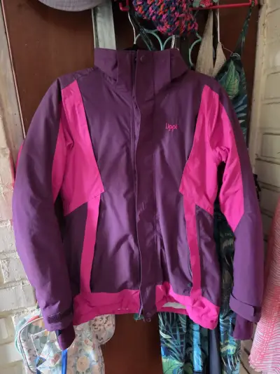 Chaqueta de invierno morada y rosada - miniatura 1