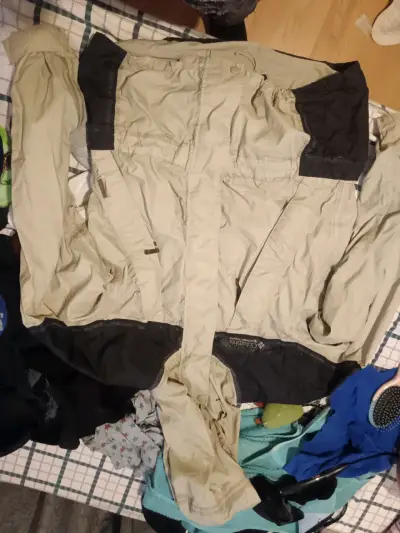 Parka Columbia beige y negra - miniatura 1