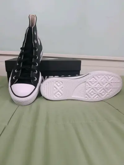 Zapatillas converse originales - miniatura 2