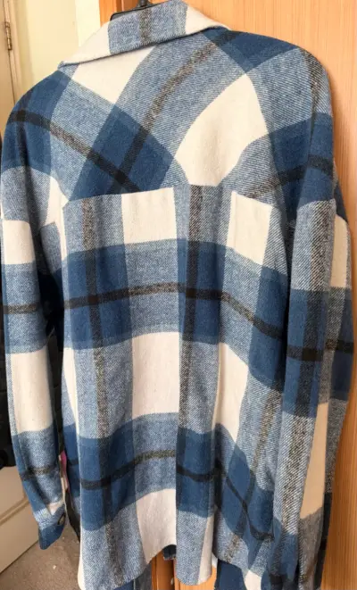 Chaqueta de franela a cuadros - miniatura 2