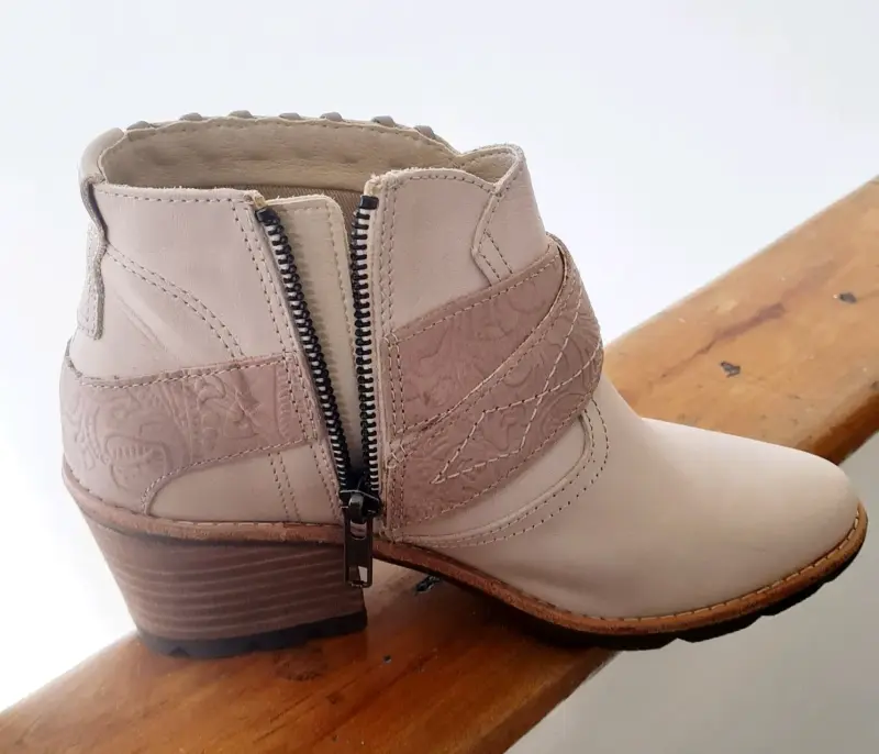 Zapatos Cat - 3