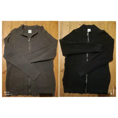 Sweater uno gris y otro azul marino marca Zara - miniatura 3